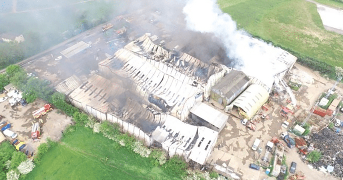 Fire at Industrial estate bedfordshire