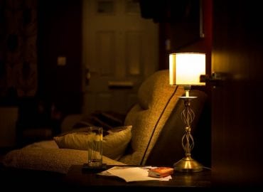 How to Keep Warm During the Winter Months on a Budget