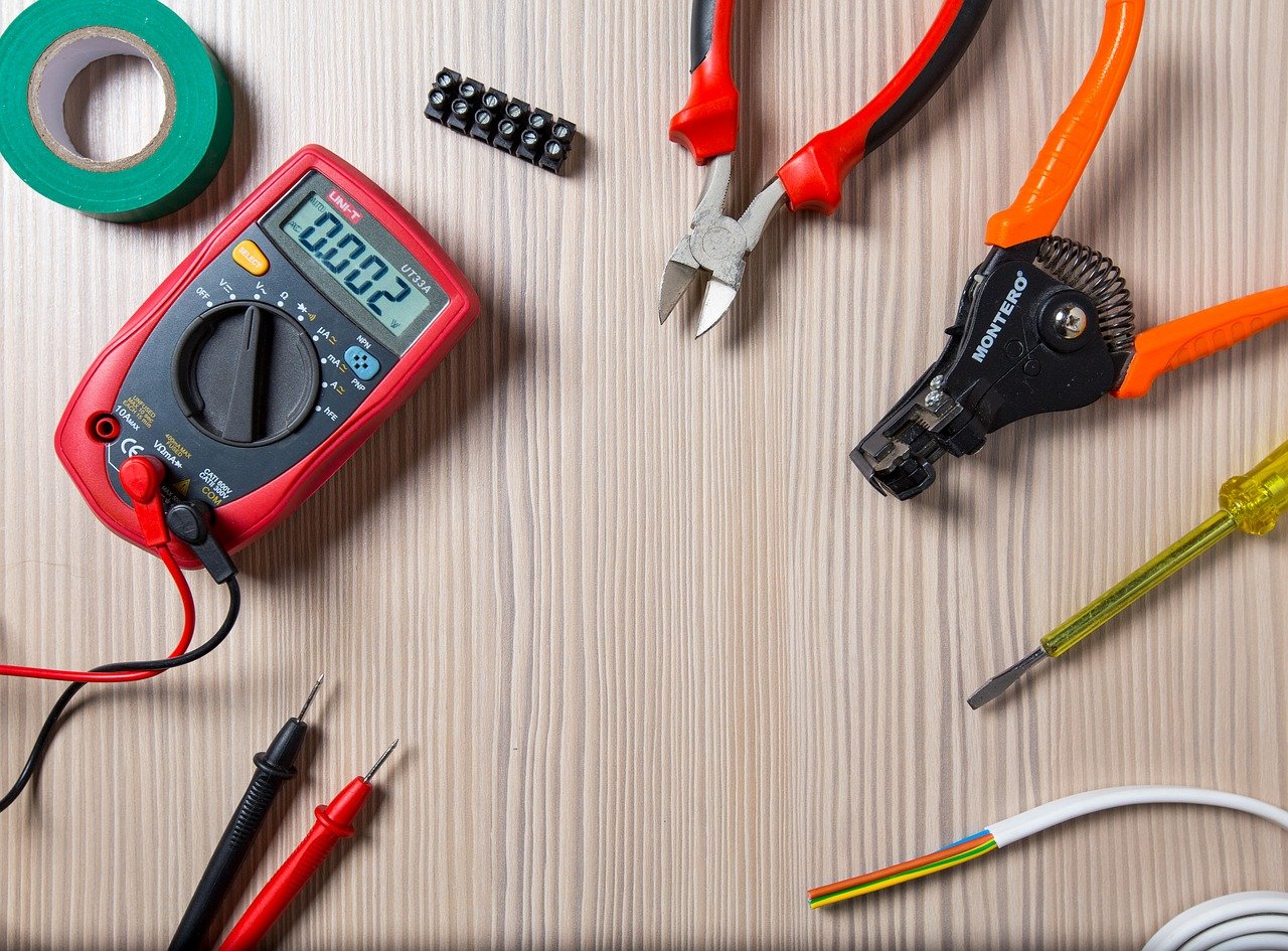 NICEIC Approved Electrician Tools